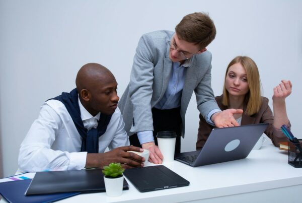 Navigating AI Integration: The Importance of Change Management and Clear Communication